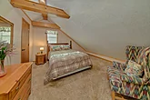 Wears Valley Cabin with Hot Tub