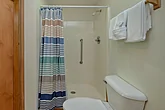 1 Bedroom Cabin with Full Bathroom