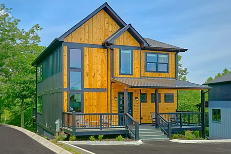 Heavenly Hideaway: 4 Bedroom Sevierville Cabin Rental