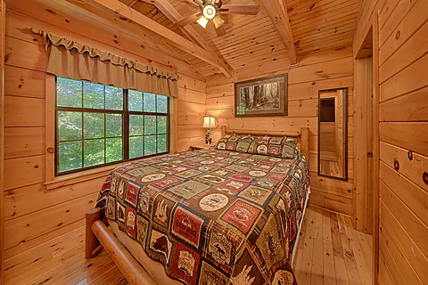 1 bedroom cabin with a queen bed - Almost Camping