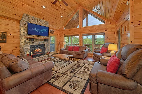 3 Bedroom Cabin with Gas Fireplace - Almost Heaven II