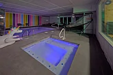 4 Bedroom Cabin with Indoor Pool with Slide