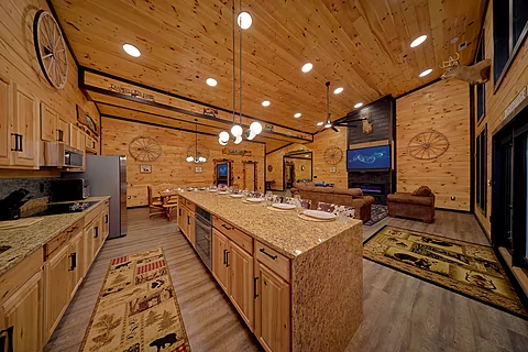 Smoky Mountain Cabin with Full Kitchen - Amazing Mountain II
