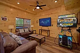 Family size cabin with 2 living room areas