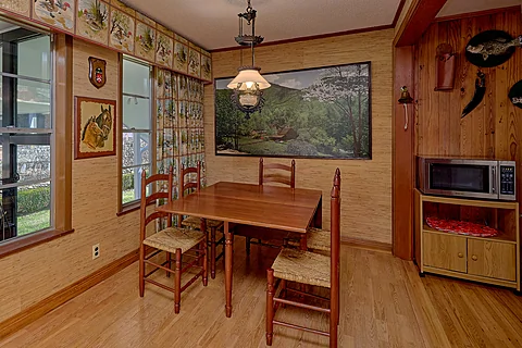 2 Bedroom Downtown Gatlinburg Cabin Dining Area - Aspen House