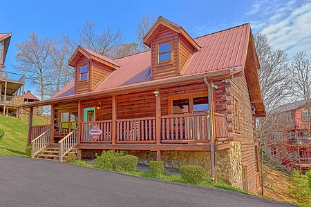 Happy Trails: 4 Bedroom Pigeon Forge Cabin Rental