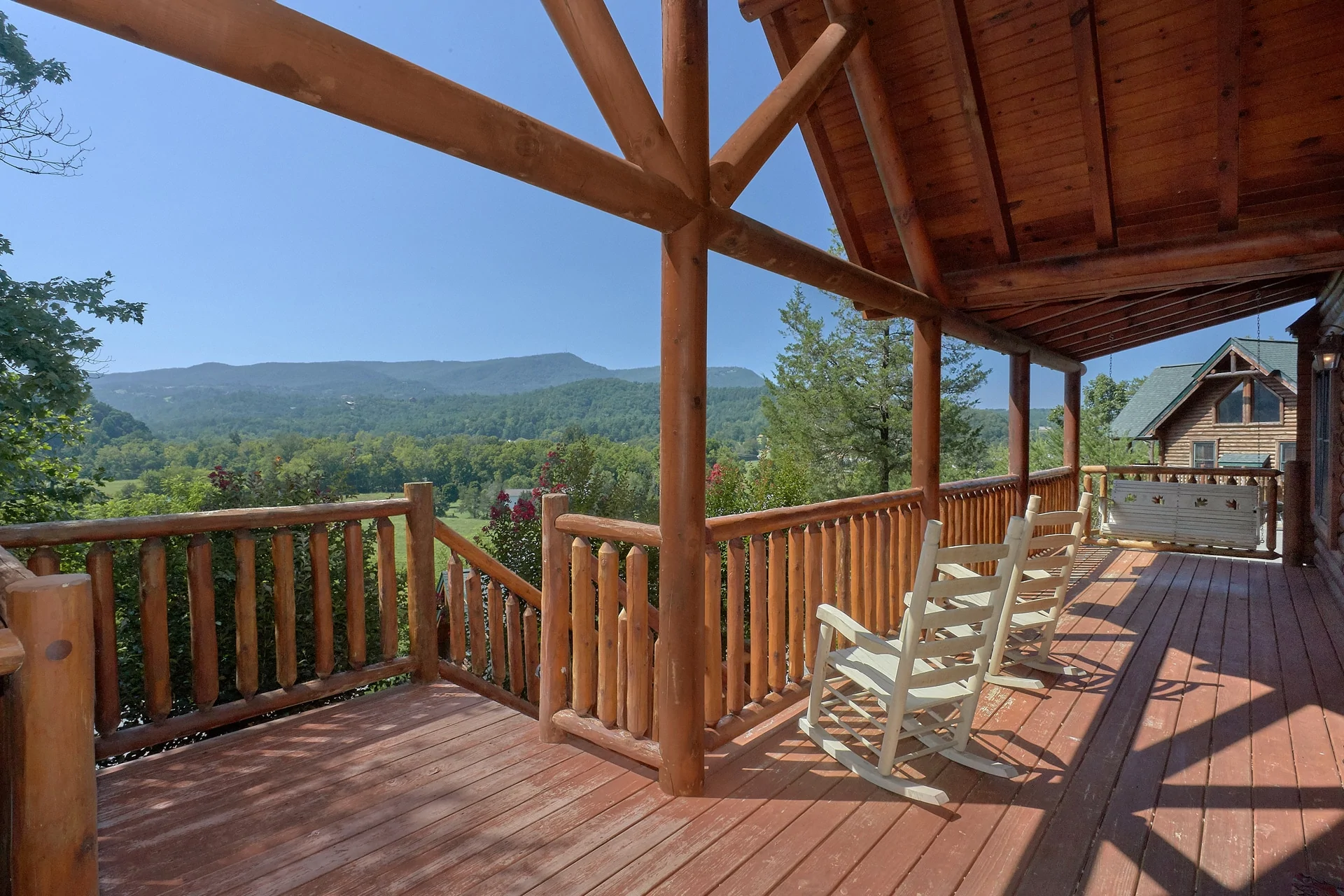 Bear Mountain Lodge