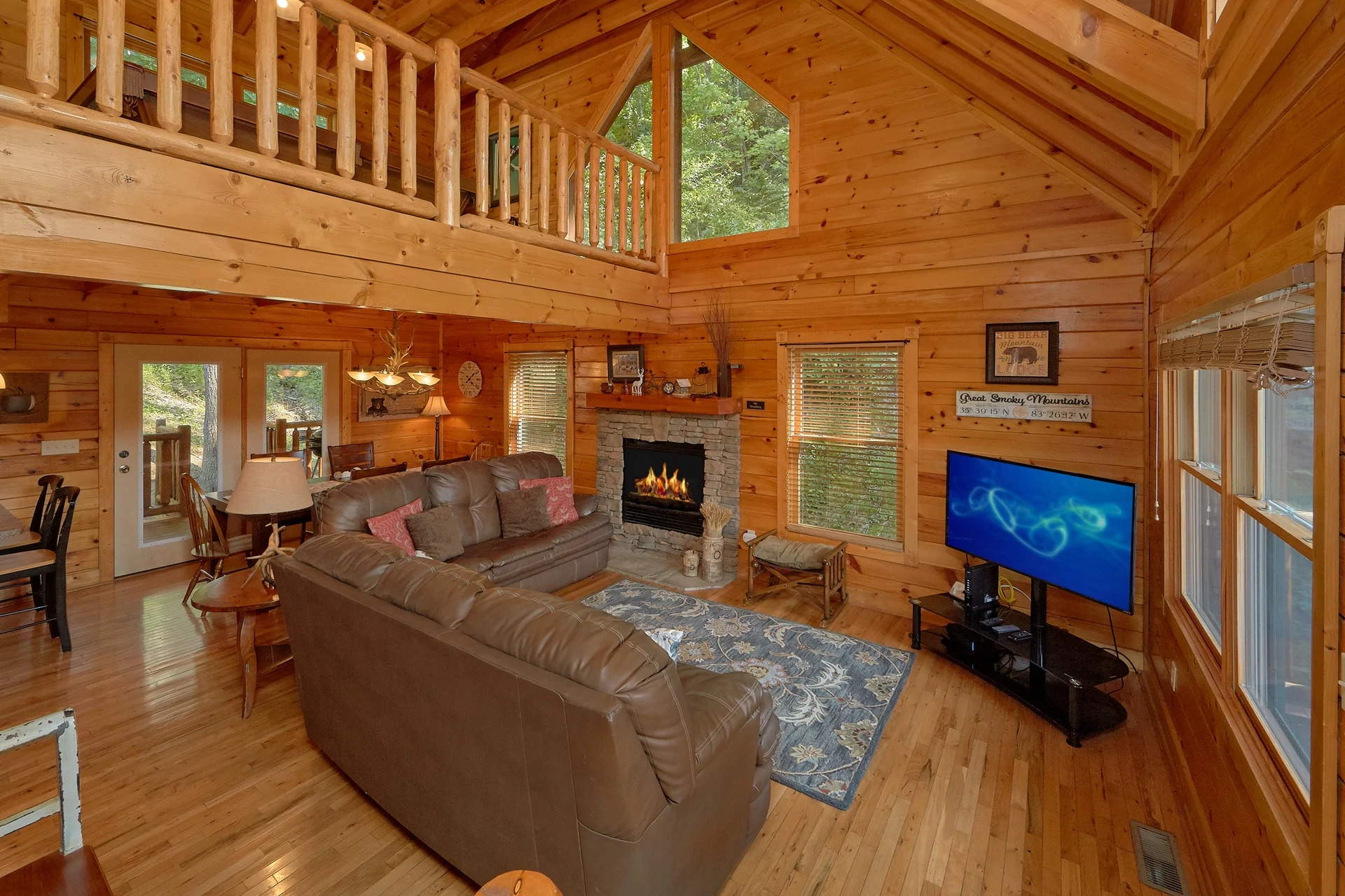 Bear Mountain Lodge