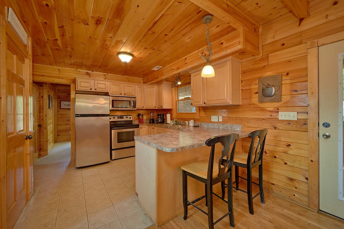Bear Mountain Lodge