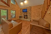 2 Bedroom Cabin in Pigeon Forge with WiFi
