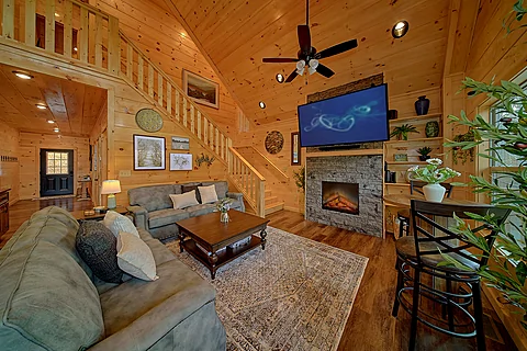 5 bedroom cabin with living room fireplace  - Brooks Haven