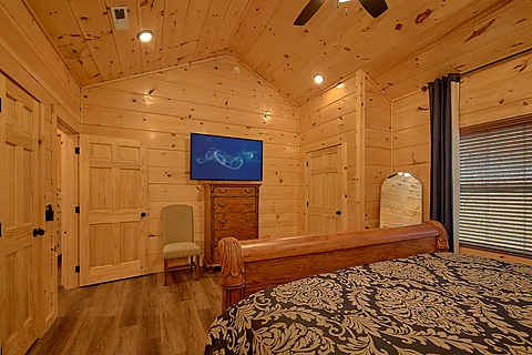 Luxurious Pigeon Forge cabin for 18 guests  - Brooks Haven