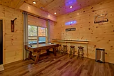 5 bedroom luxury cabin with air hockey game room