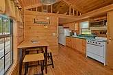 1 bedroom cabin with a fully stocked kitchen