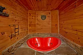 1 bedroom honeymoon cabin with jacuzzi tub