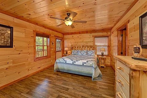 Large cabin for church group and youth retreats - Dream Maker Lodge