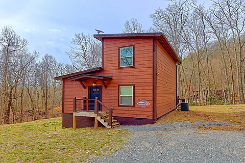Cozy Cabin on English Mountain - Firefly Ridge