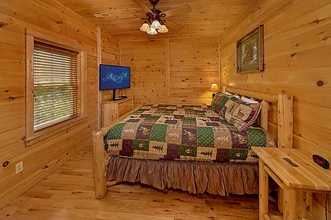 Wears Valley rental with 3 King bedrooms - Fun Zone