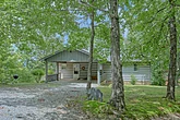 Smoky Mountain 2 Bedroom Cabin with View