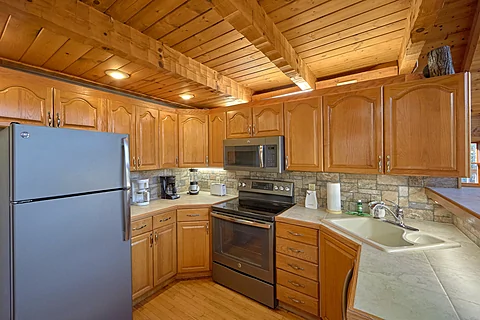 5 Bedroom Cabin in Gatlinburg with Full Kitchen - Hearts Desire