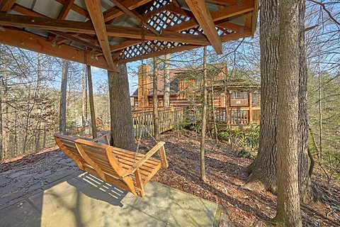 Gatlinburg Cabin with Covered Swing Sleeps 14 - Hearts Desire