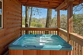 Private Hot Tub 2 BEdroom Cabin Sleeps 6