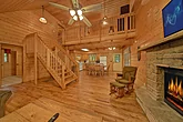Spacious 2 Bedroom Cabin with WiFi 