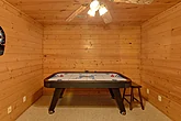 2 Bedroom Cabin with Air Hockey Table