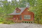 Smoky Mountain Two Bedroom Cabin near the Park