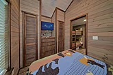 Spacious Tiny Home in Wears Valley Sleeps 6