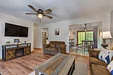 3 Bedroom with Smart TV Near Dollywood