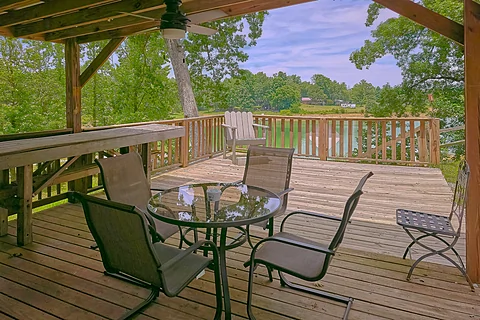 Sevierville Cabin on the Lake with Fire pit - Lakefront Serenity