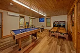 Large Game Room with Pool Table 