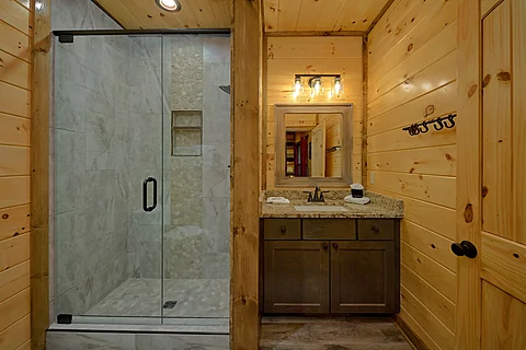 Large Walk-in Shower  - Makin Waves