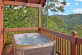 4 bedroom cabin with hot tub and mountain views
