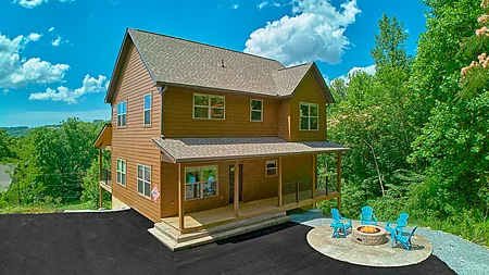 A Mountain Retreat: 3 Bedroom Sevierville Cabin Rental