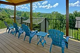 3 bedroom cabin close to downtown Gatlinburg