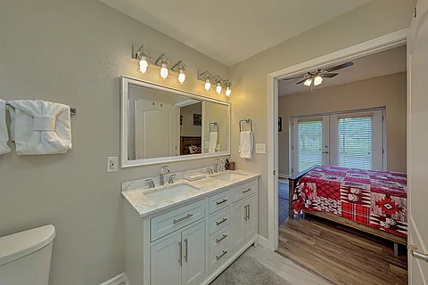 King Bedroom with Connecting Bathroom  - Mountain View 2102