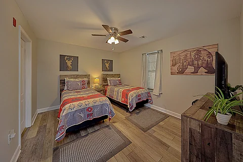 Sevierville 2 Bedroom Condo with 2 Twin Beds - Mountain View 2102
