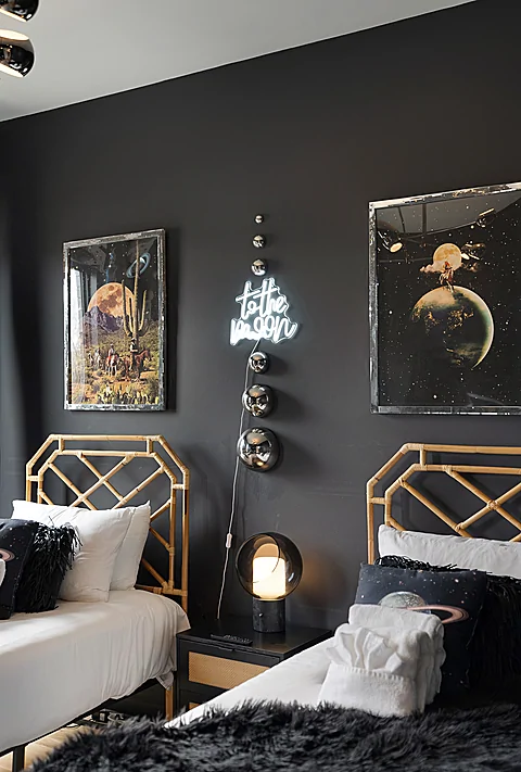 4 bedroom rental close to downtown Nashville - Nashville Neon Nights