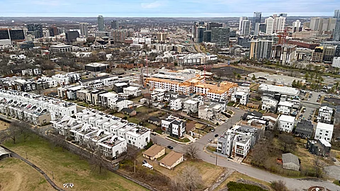 4 bedroom luxury overnight rental in Nashville - Nashville Neon Nights