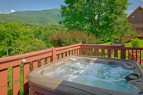 Sevierville Cabin with Hot Tub Sleeps 8 - Palmer's Place