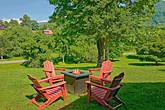 Spacious Three Bedroom Cabin with Fire Pit