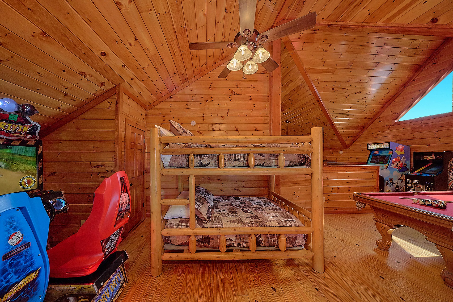 Pool Cabin