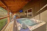 25 bedroom cabin with 2 Hot Tubs 