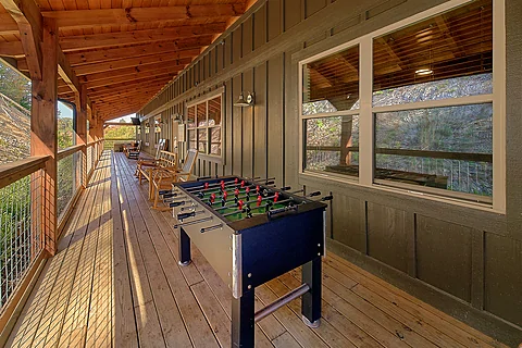 25 bedroom cabin with outdoor entertainment - Rocky Top Lodge