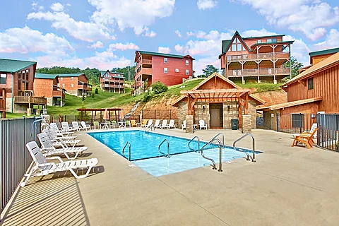 25 bedroom cabin rental with resort pool  - Rocky Top Lodge