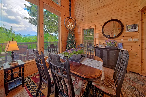 Wears Valley 2 Bedroom Dining Area - Run to the Hills
