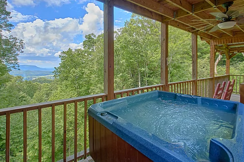 Featured Property Photo - Serenity Creek