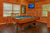 Cabin with Pool Table and Game Room